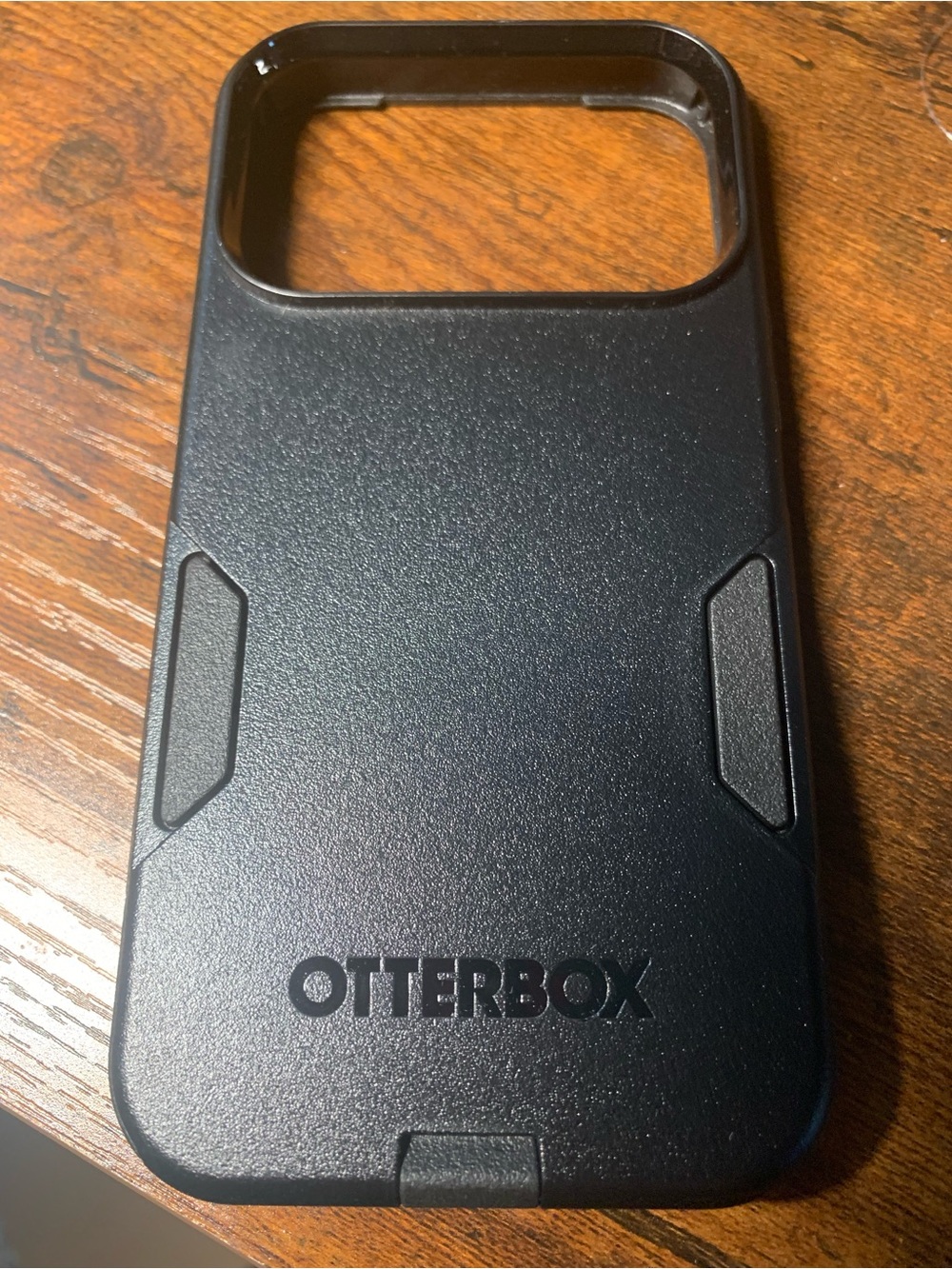OtterBox iPhone 17 Pro Protective Case - Black - Picture 4 of 4